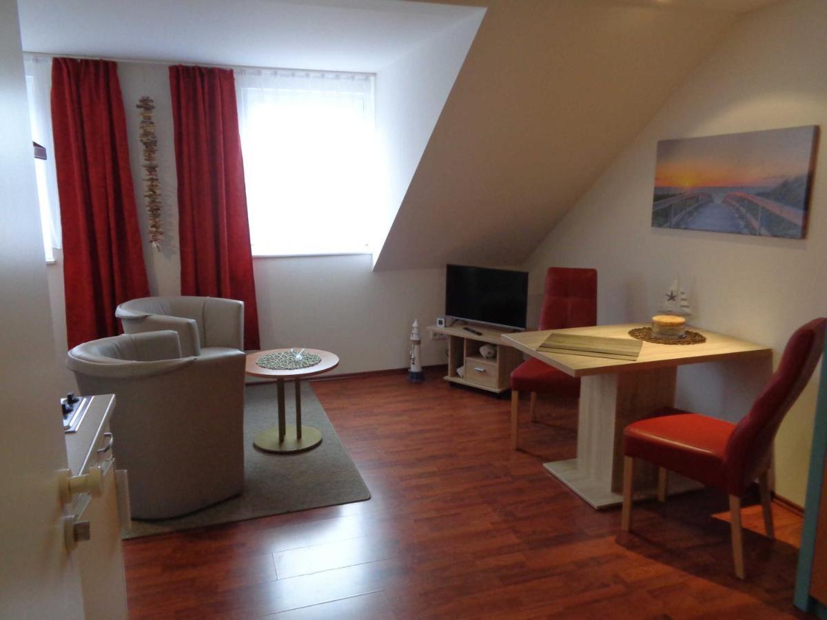 Hafenresidenz - Ferienwohnung 37 Wiek auf Ruegen Exterior photo